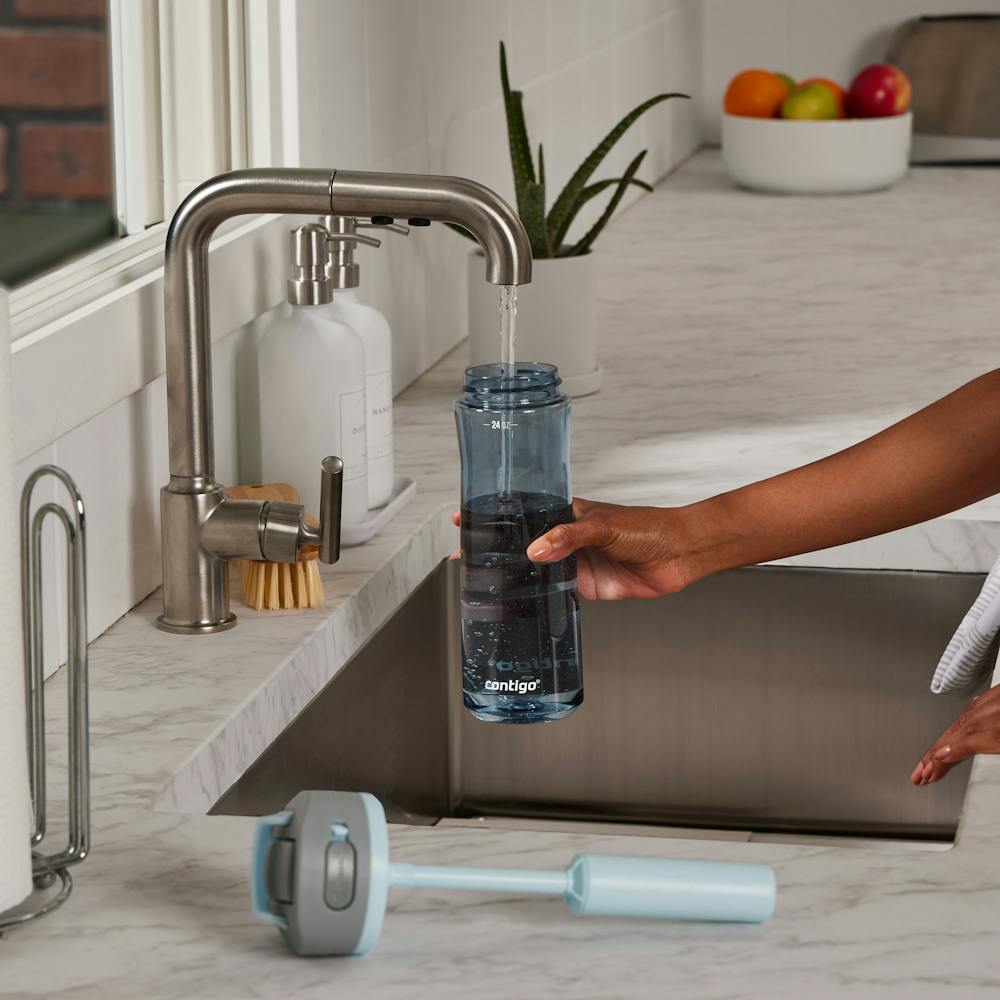 Contigo® Wells Plastic Filter Water Bottle with AUTOSPOUT® Straw Lid and Replacement Filter, 24 Oz. - Dark Ice & Purity